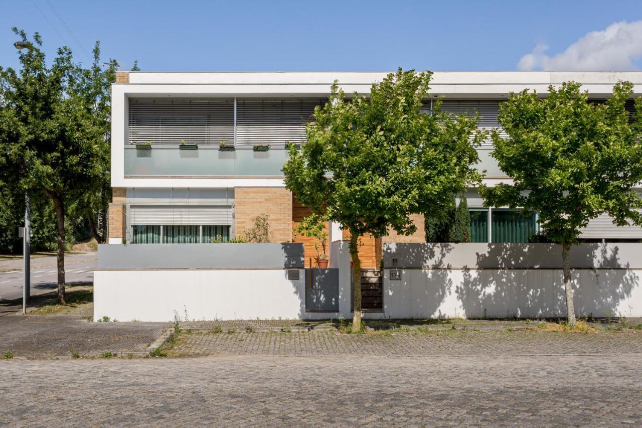 Апартаменти Joivy Sleek House Balcony & 2 Terraces In Porto Мая Екстер'єр фото
