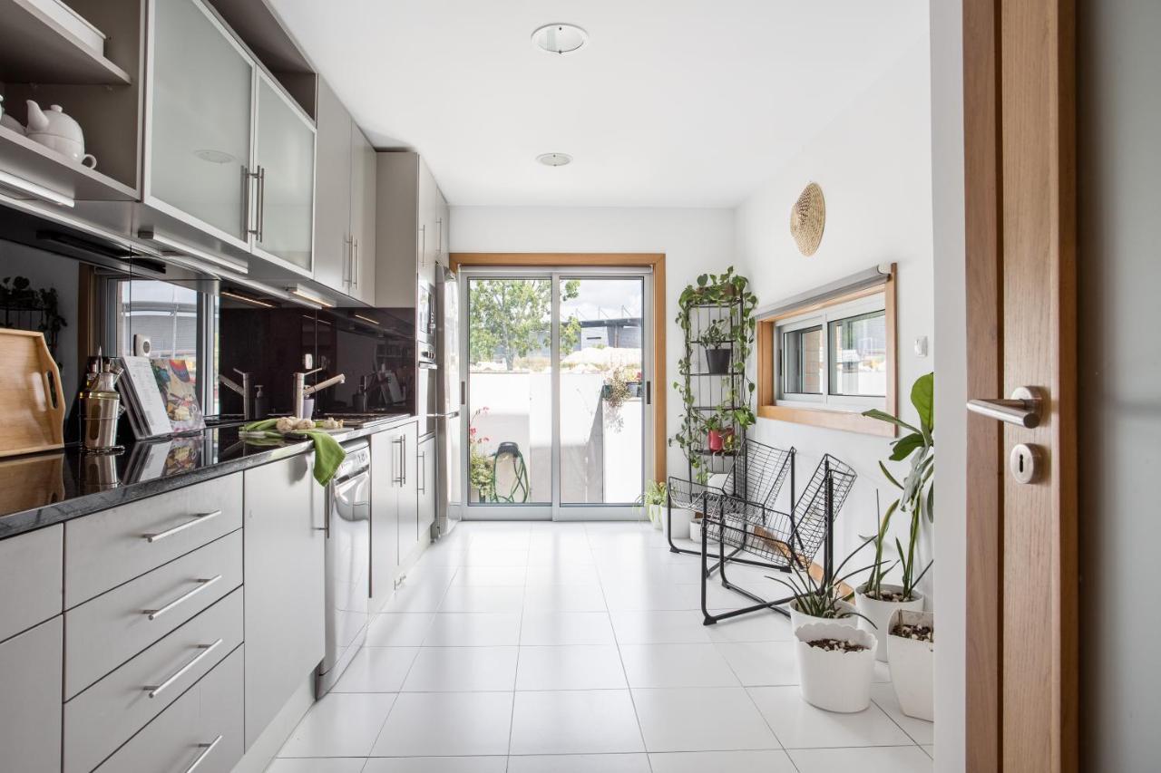 Апартаменти Joivy Sleek House Balcony & 2 Terraces In Porto Мая Екстер'єр фото